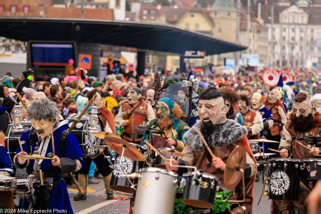 Güdis-MO; Luzerner Fasnacht 2024