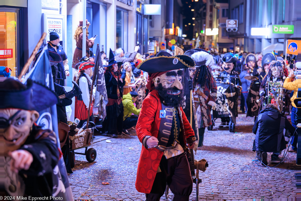 Güdis-DI; Luzerner Fasnacht 2024; Monstercorso