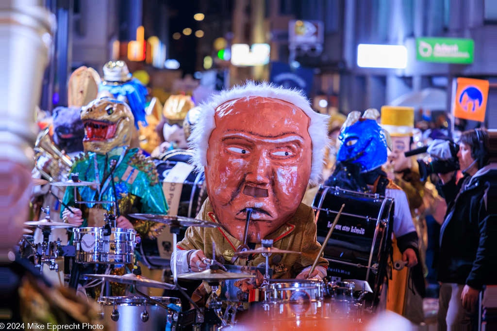 Güdis-DI; Luzerner Fasnacht 2024; Monstercorso