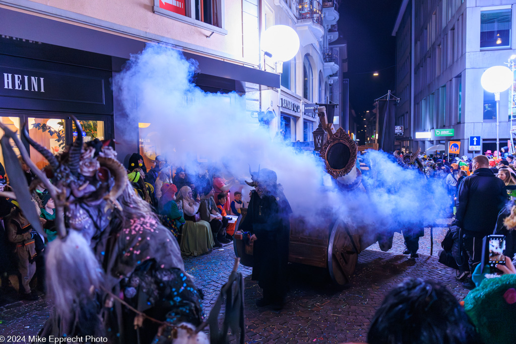 Güdis-DI; Luzerner Fasnacht 2024; Monstercorso