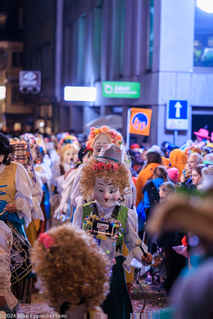 Güdis-DI; Luzerner Fasnacht 2024; Monstercorso