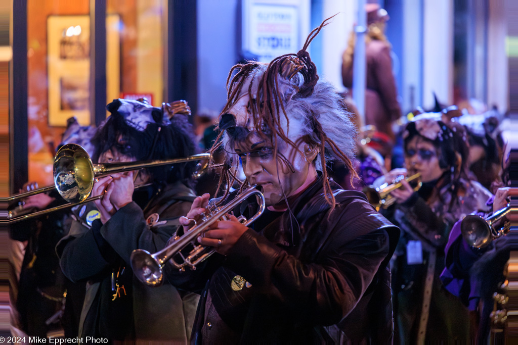 Güdis-DI; Luzerner Fasnacht 2024; Monstercorso