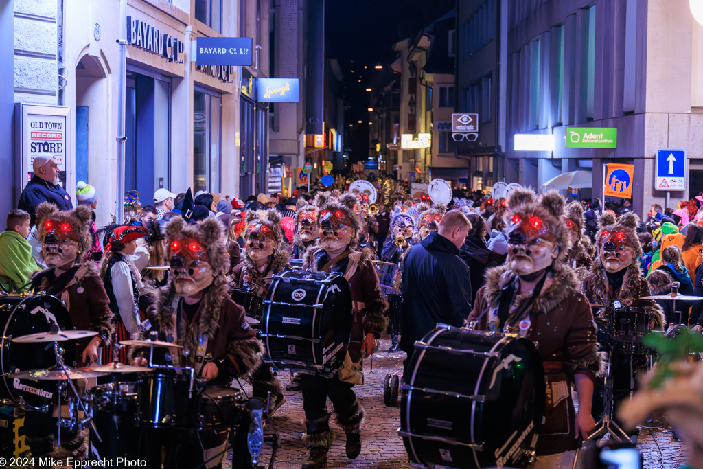 Güdis-DI; Luzerner Fasnacht 2024; Monstercorso