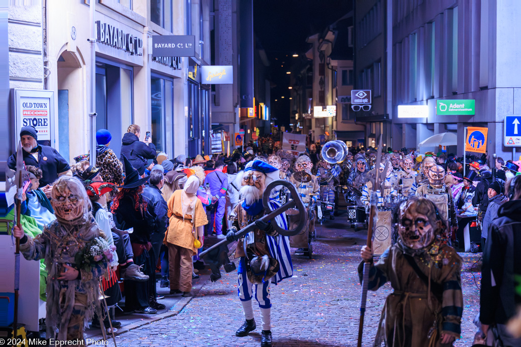 Güdis-DI; Luzerner Fasnacht 2024; Monstercorso