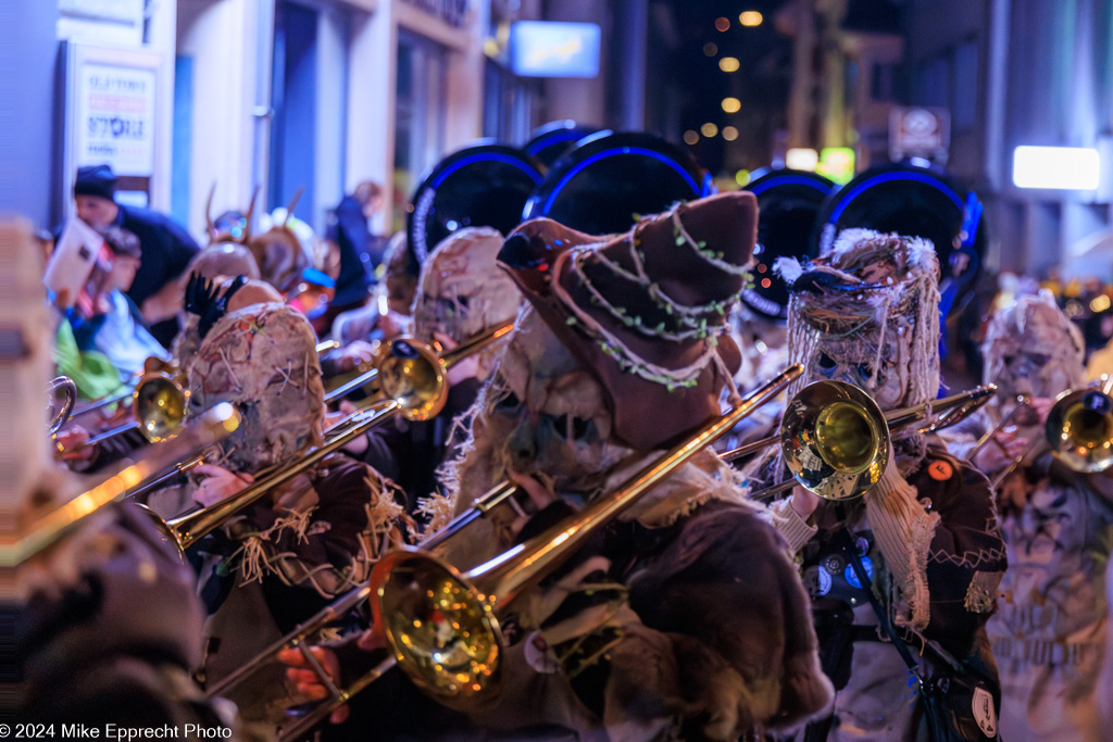 Güdis-DI; Luzerner Fasnacht 2024; Monstercorso