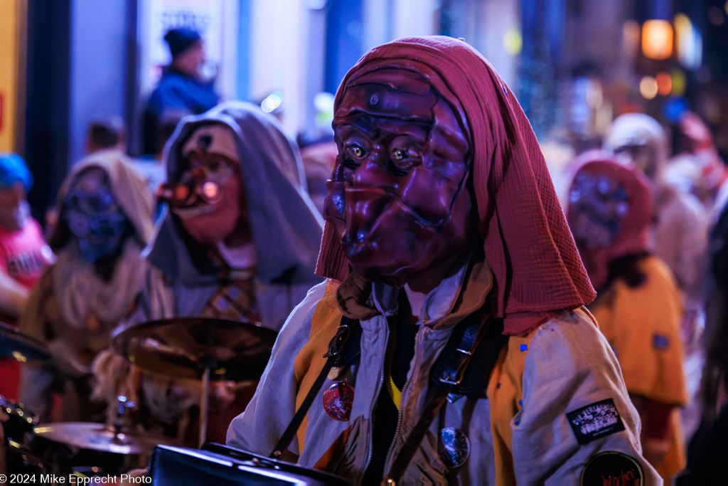 Güdis-DI; Luzerner Fasnacht 2024; Monstercorso