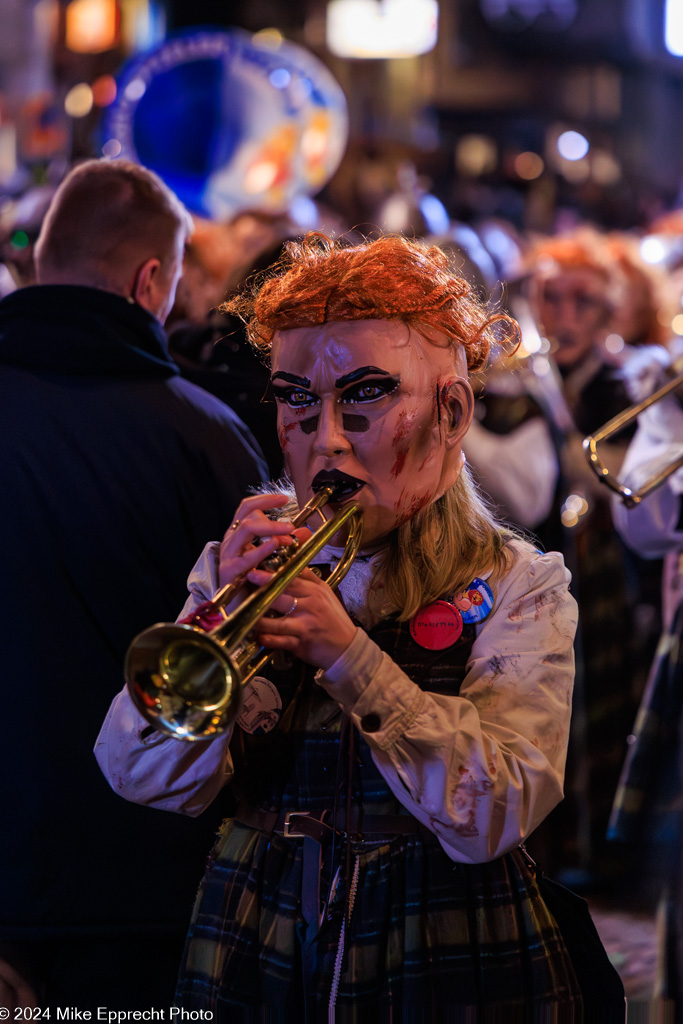 Güdis-DI; Luzerner Fasnacht 2024; Monstercorso