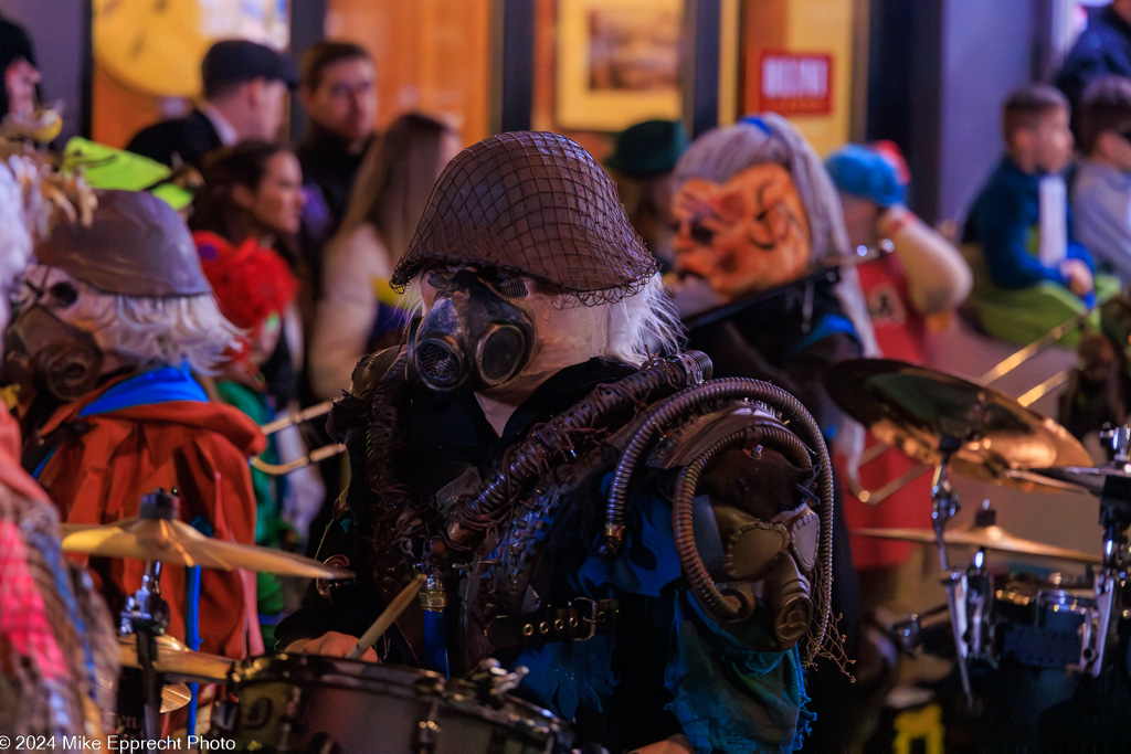 Güdis-DI; Luzerner Fasnacht 2024; Monstercorso