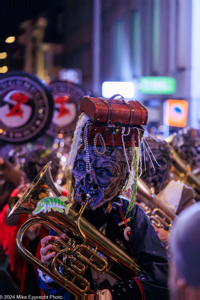 Güdis-DI; Luzerner Fasnacht 2024; Monstercorso