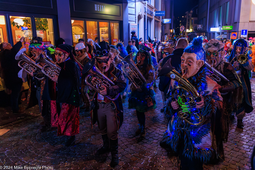 Güdis-DI; Luzerner Fasnacht 2024; Monstercorso