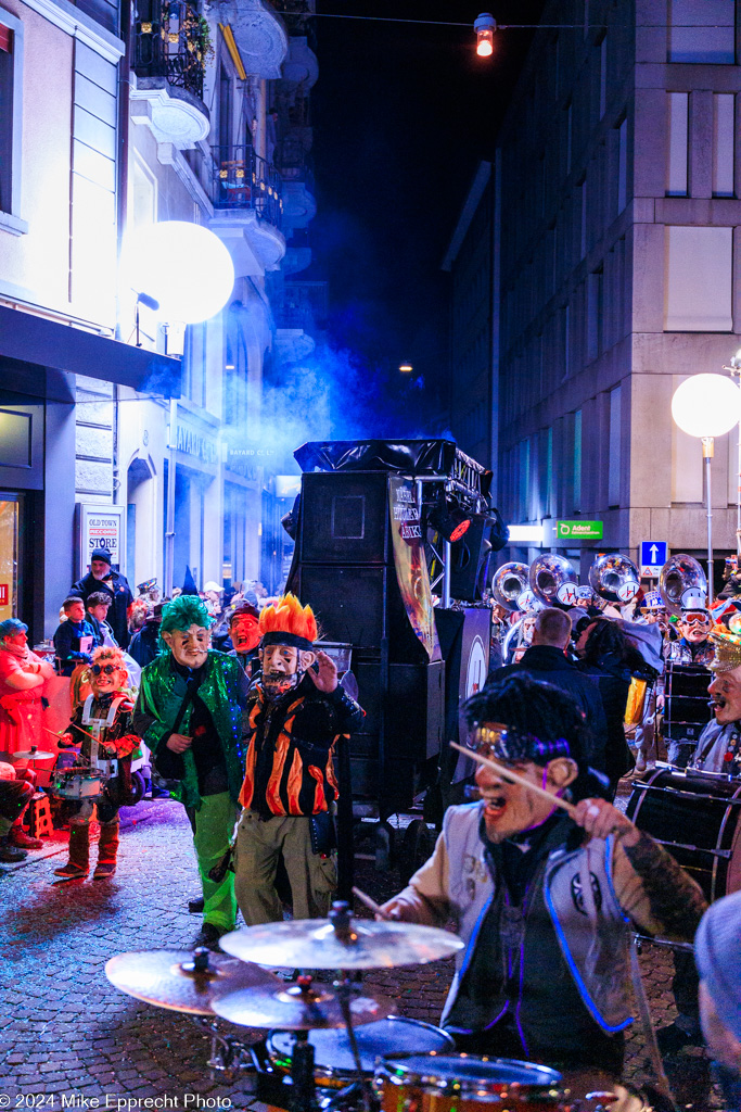 Güdis-DI; Luzerner Fasnacht 2024; Monstercorso