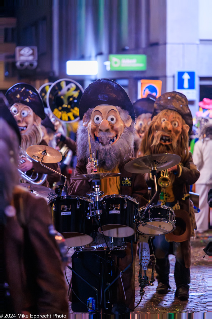 Güdis-DI; Luzerner Fasnacht 2024; Monstercorso