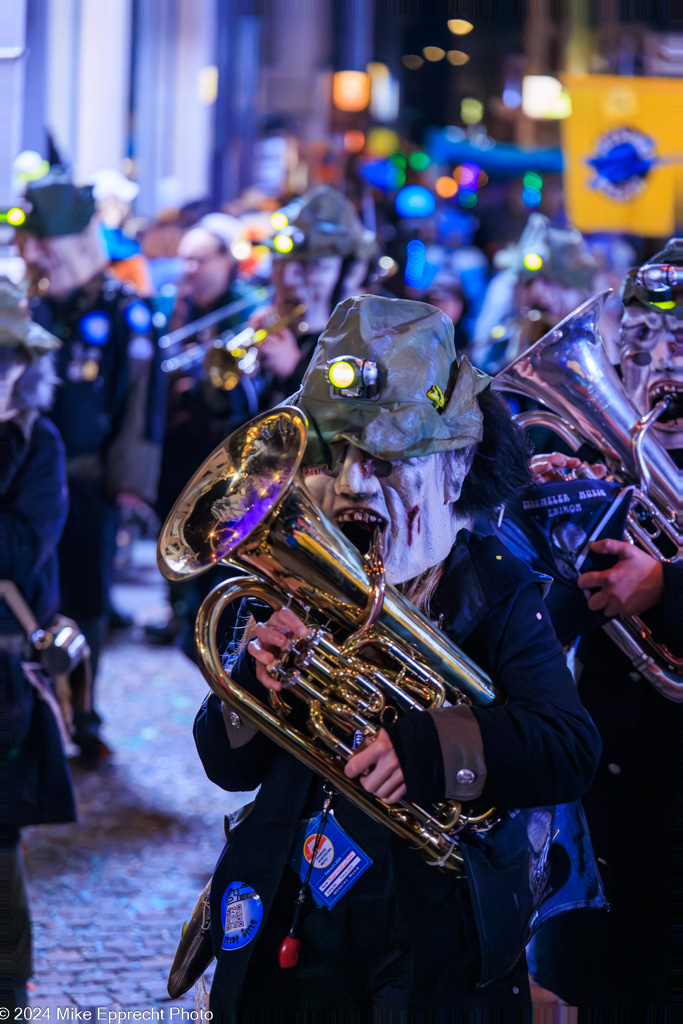 Güdis-DI; Luzerner Fasnacht 2024; Monstercorso