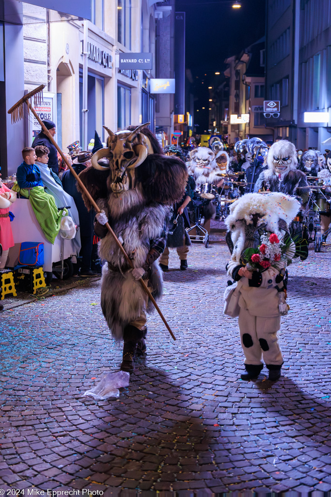 Güdis-DI; Luzerner Fasnacht 2024; Monstercorso