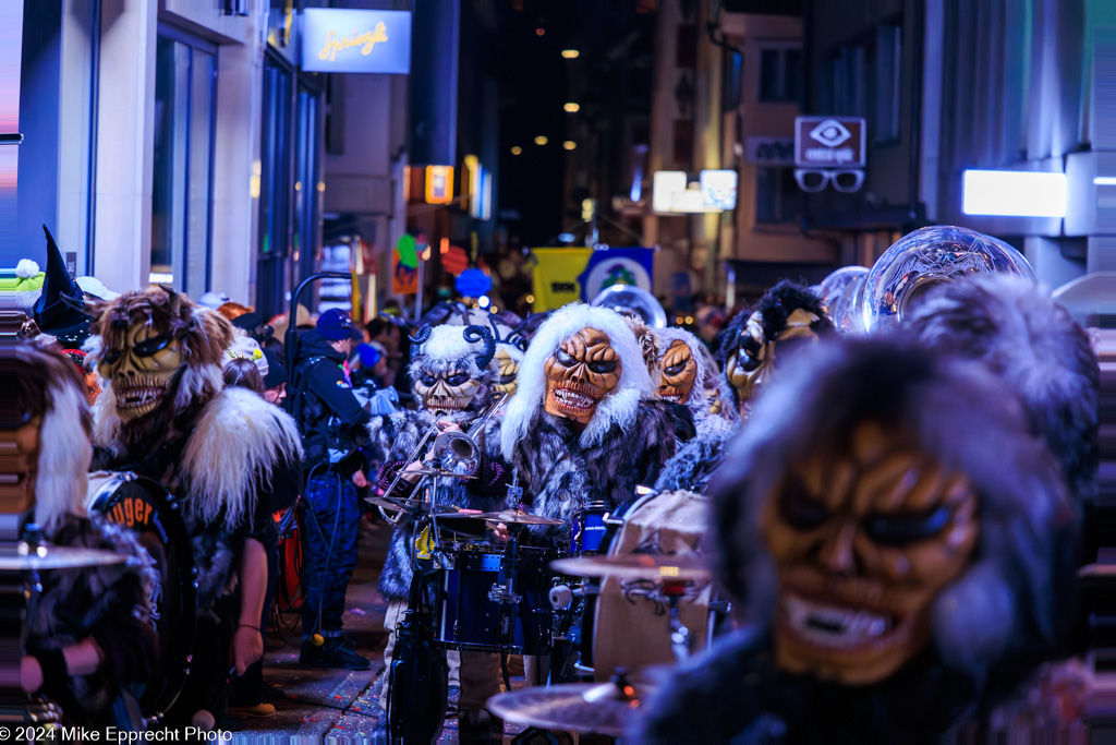 Güdis-DI; Luzerner Fasnacht 2024; Monstercorso