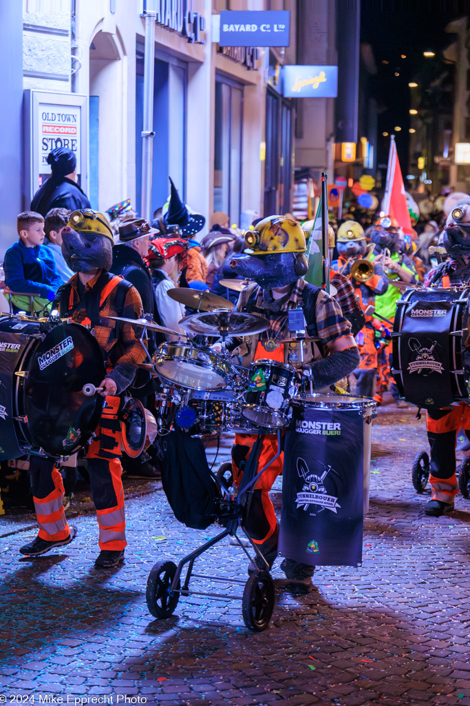 Güdis-DI; Luzerner Fasnacht 2024; Monstercorso