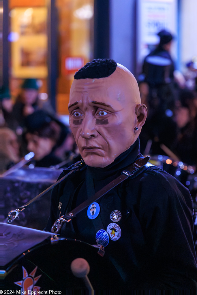 Güdis-DI; Luzerner Fasnacht 2024; Monstercorso