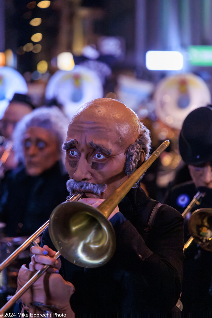 Güdis-DI; Luzerner Fasnacht 2024; Monstercorso