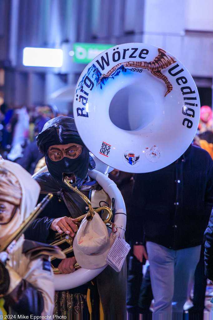 Güdis-DI; Luzerner Fasnacht 2024; Monstercorso