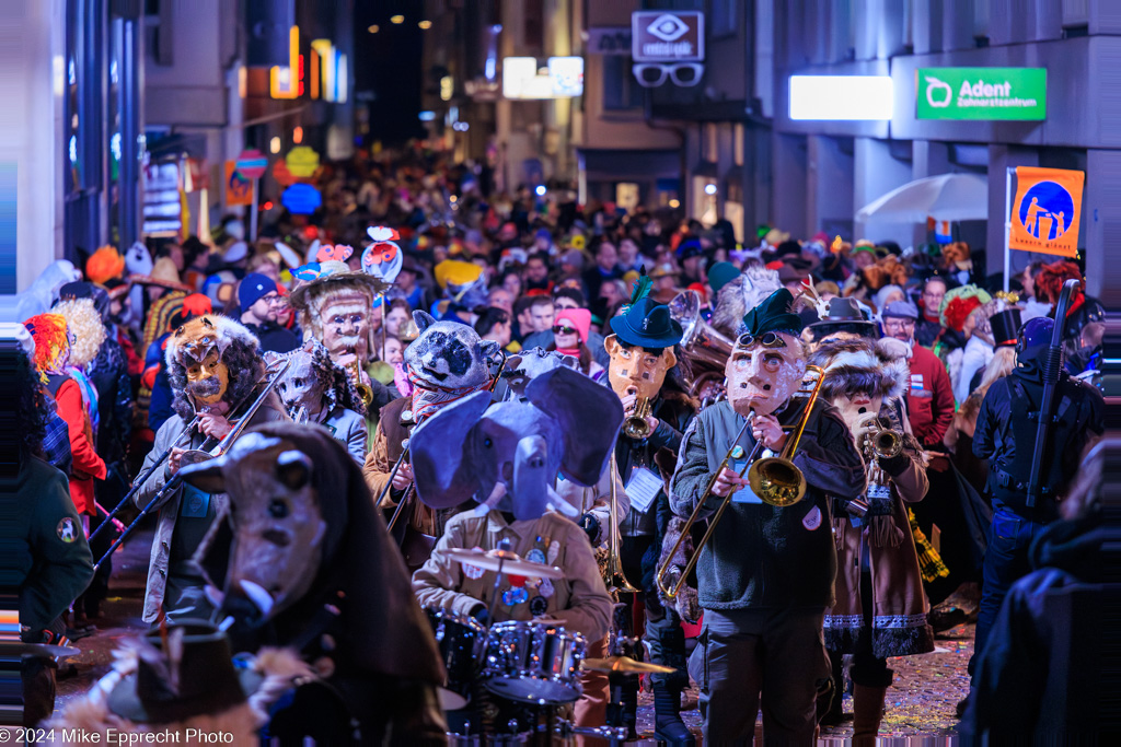 Güdis-DI; Luzerner Fasnacht 2024; Monstercorso